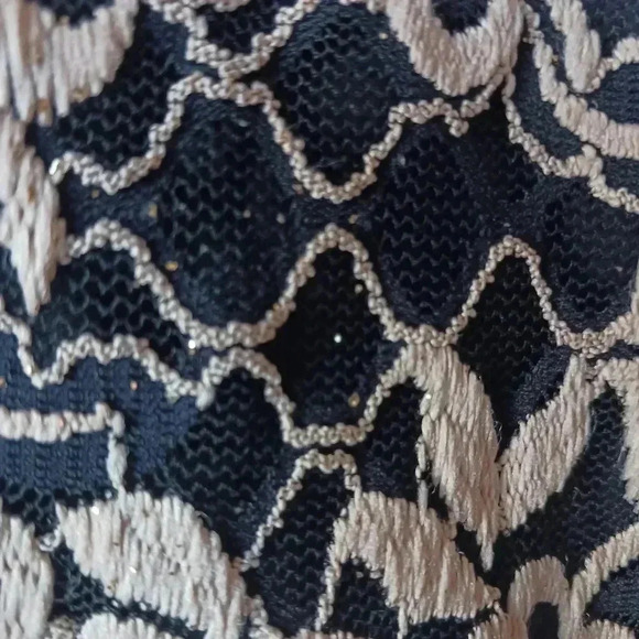 Lace sequin classy black cocktail dress - Picture 9 of 10